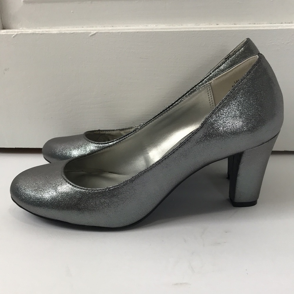 2/$25 LAURA ASHLEY Silver Chunky Heel Pumps Size 6.5M